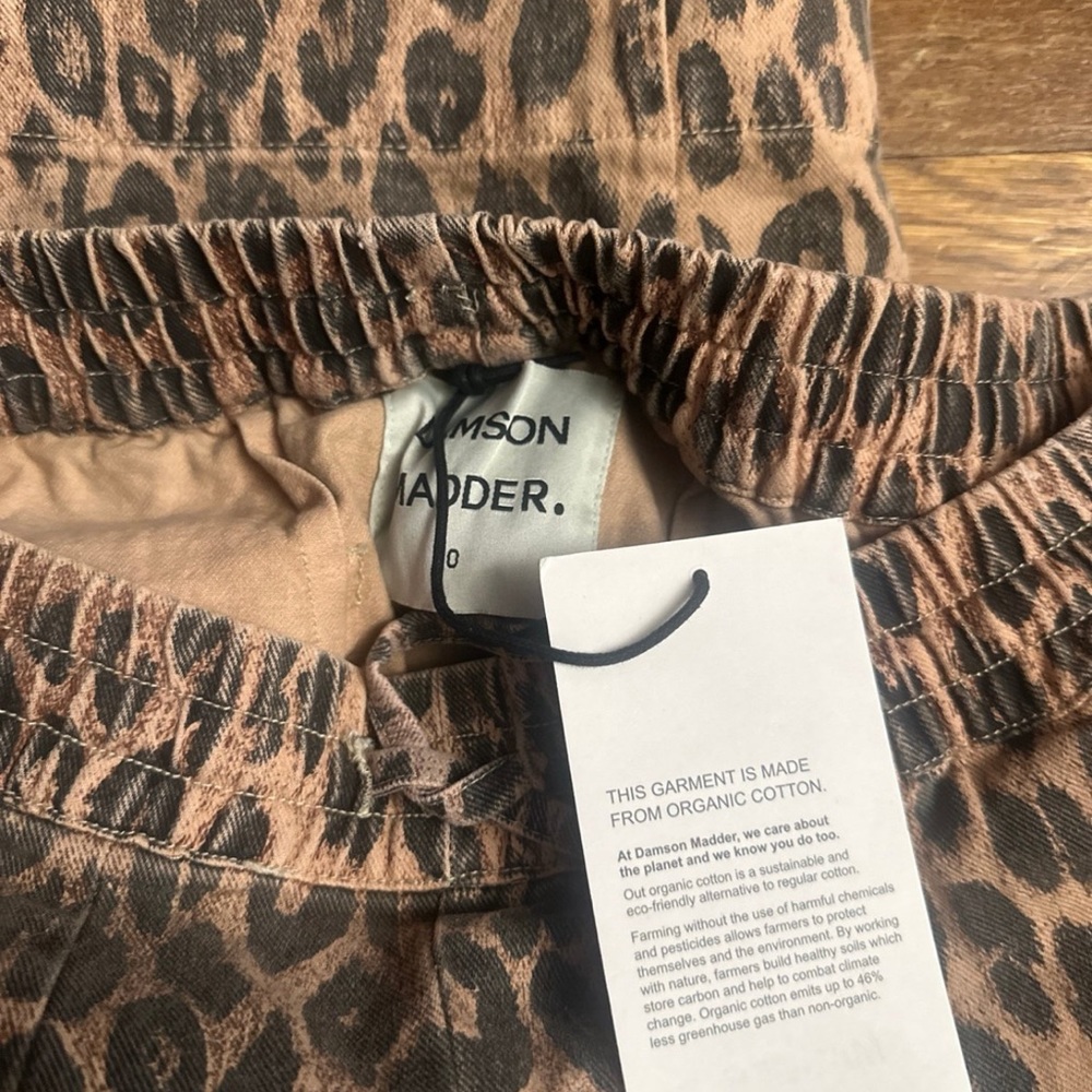 Leopard Print Wide Leg Pants - Picture 7 of 7